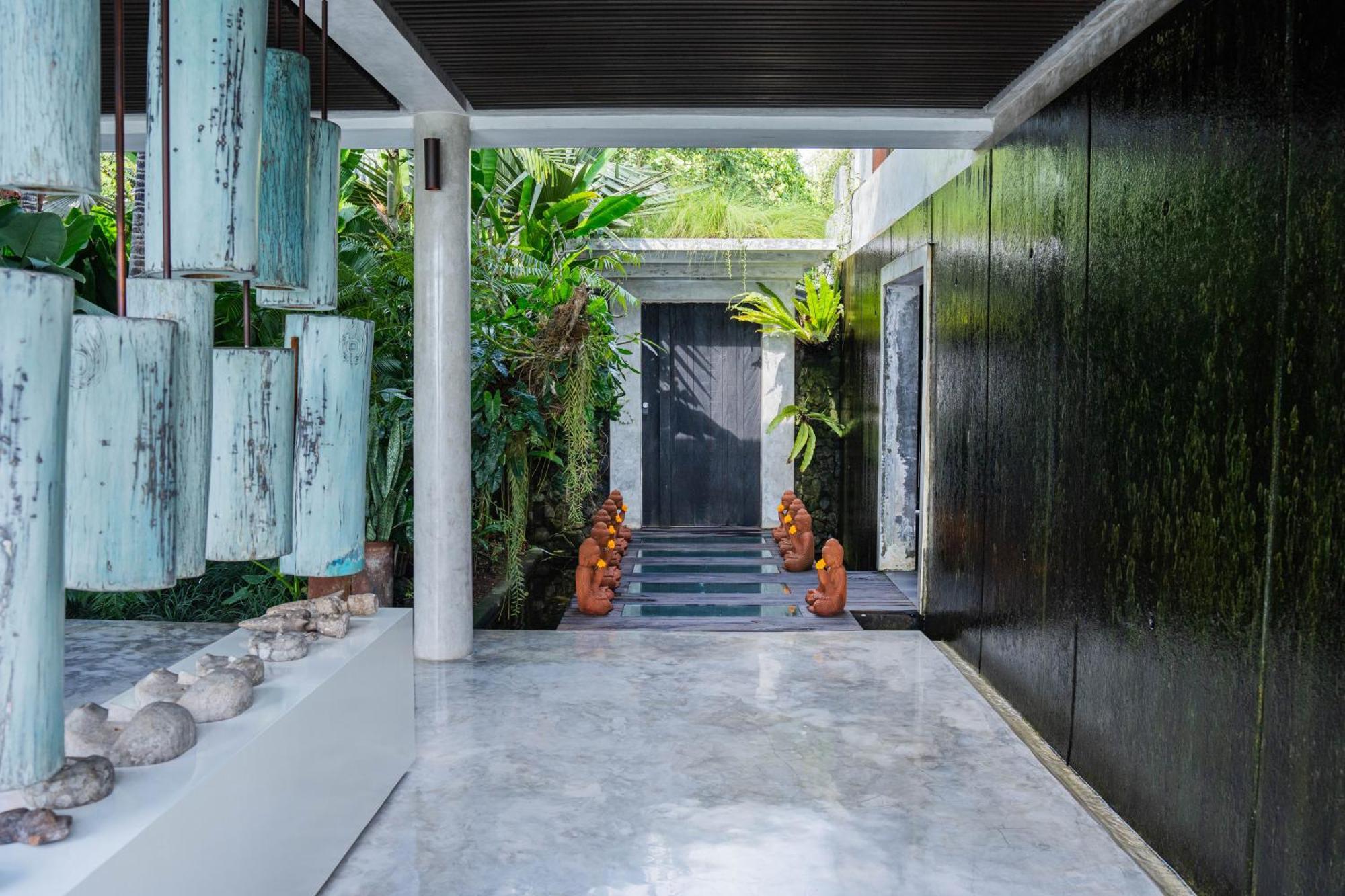 Moso * Uluwatu